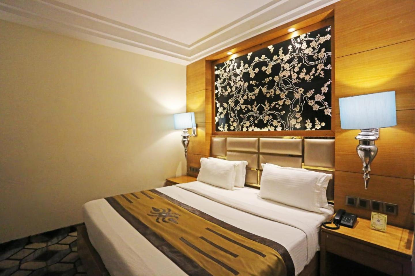 Airport Hotel Claytone New Delhi Ngoại thất bức ảnh